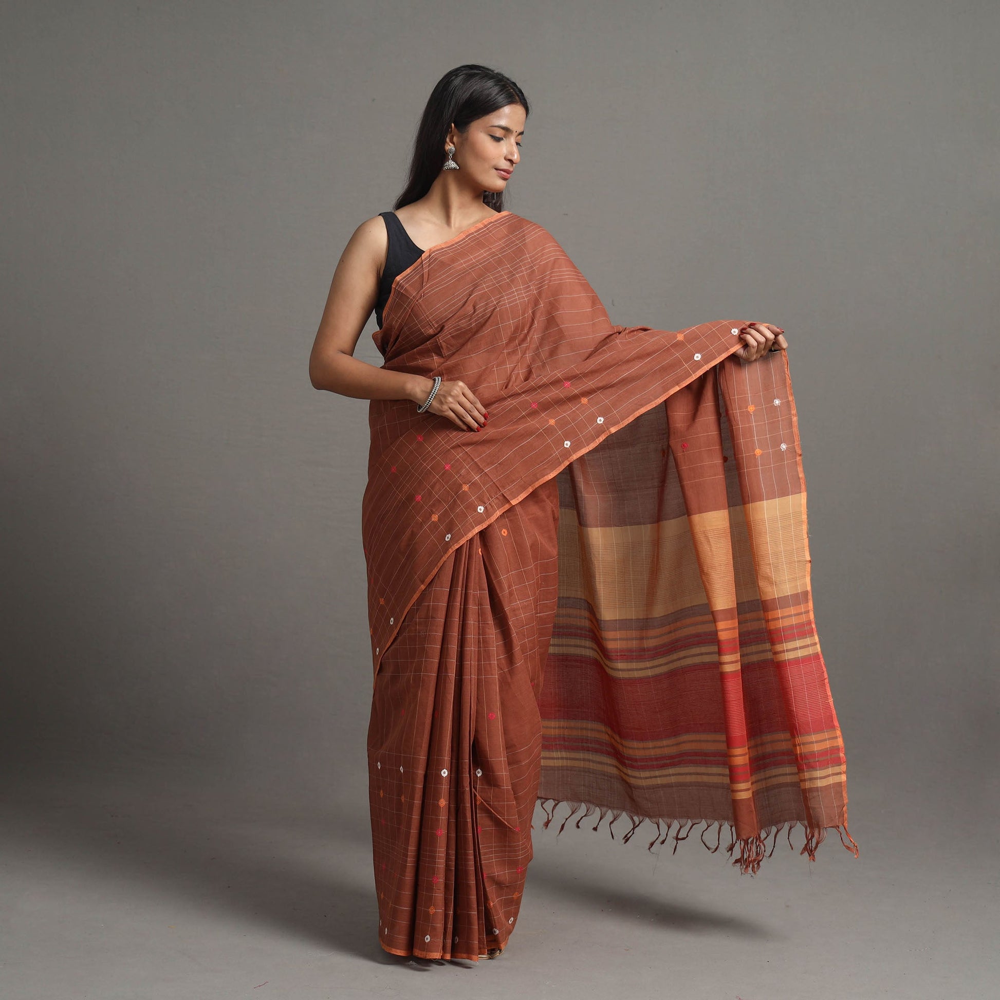 Brown - Kuppadam Turned Weft Cotton Handloom Saree 124