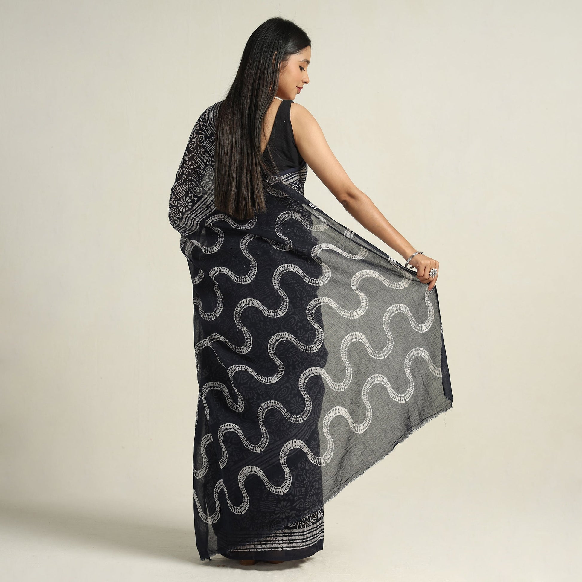 Black - Mul Cotton Hand Batik Print Saree