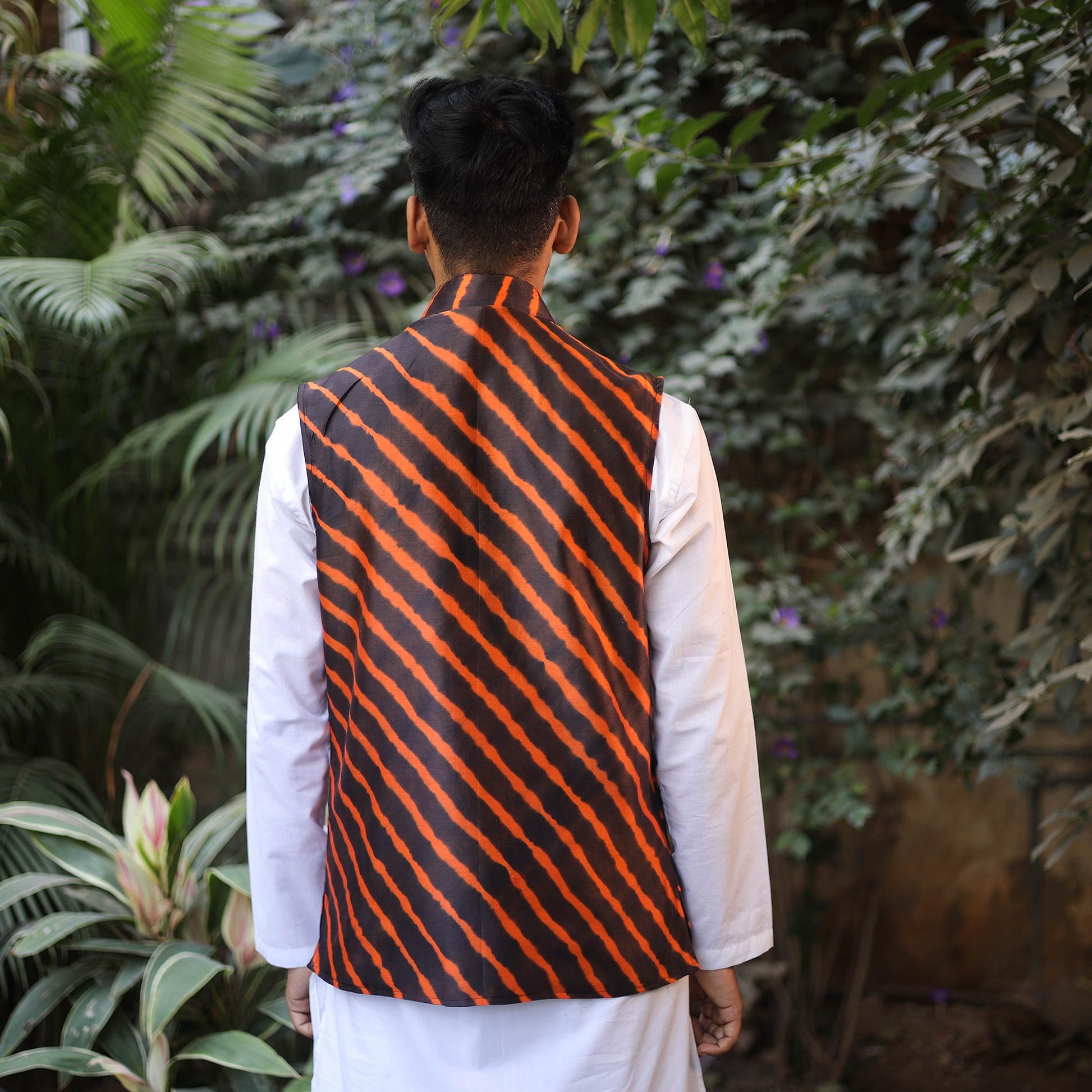 Black - Leheriya Tie & Dye Chanderi Silk Handloom Nehru Jacket 04