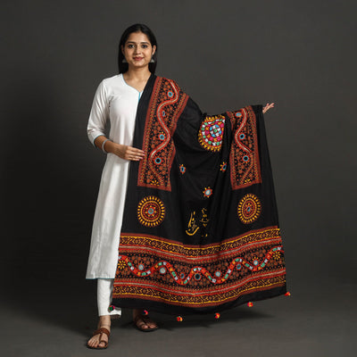 Mirror Work Printed Cotton Kutch Embroidery Dupatta 02