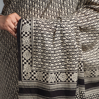 Black - Syahi Begar Bagru Buti Block Printed Mul Cotton Saree