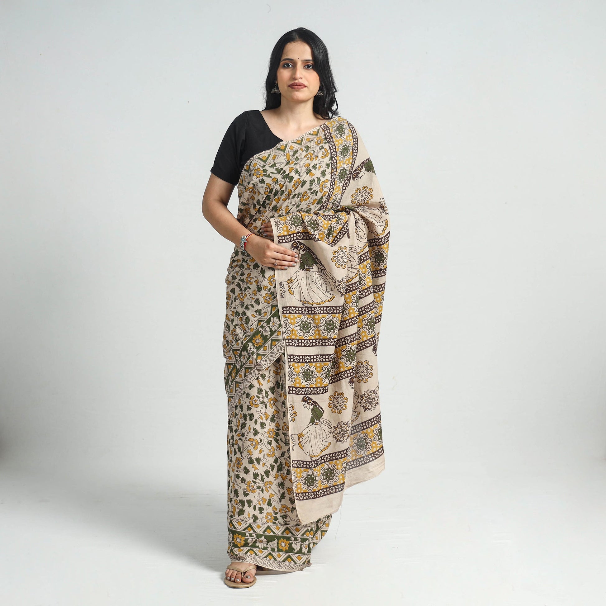 Beige - Printed Cotton Kalamkari Saree with Blouse Piece 07