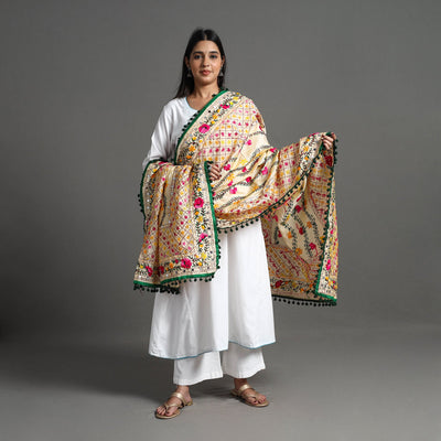 Beige - Hand Embroidery Chanderi Silk Phulkari Dupatta 71
