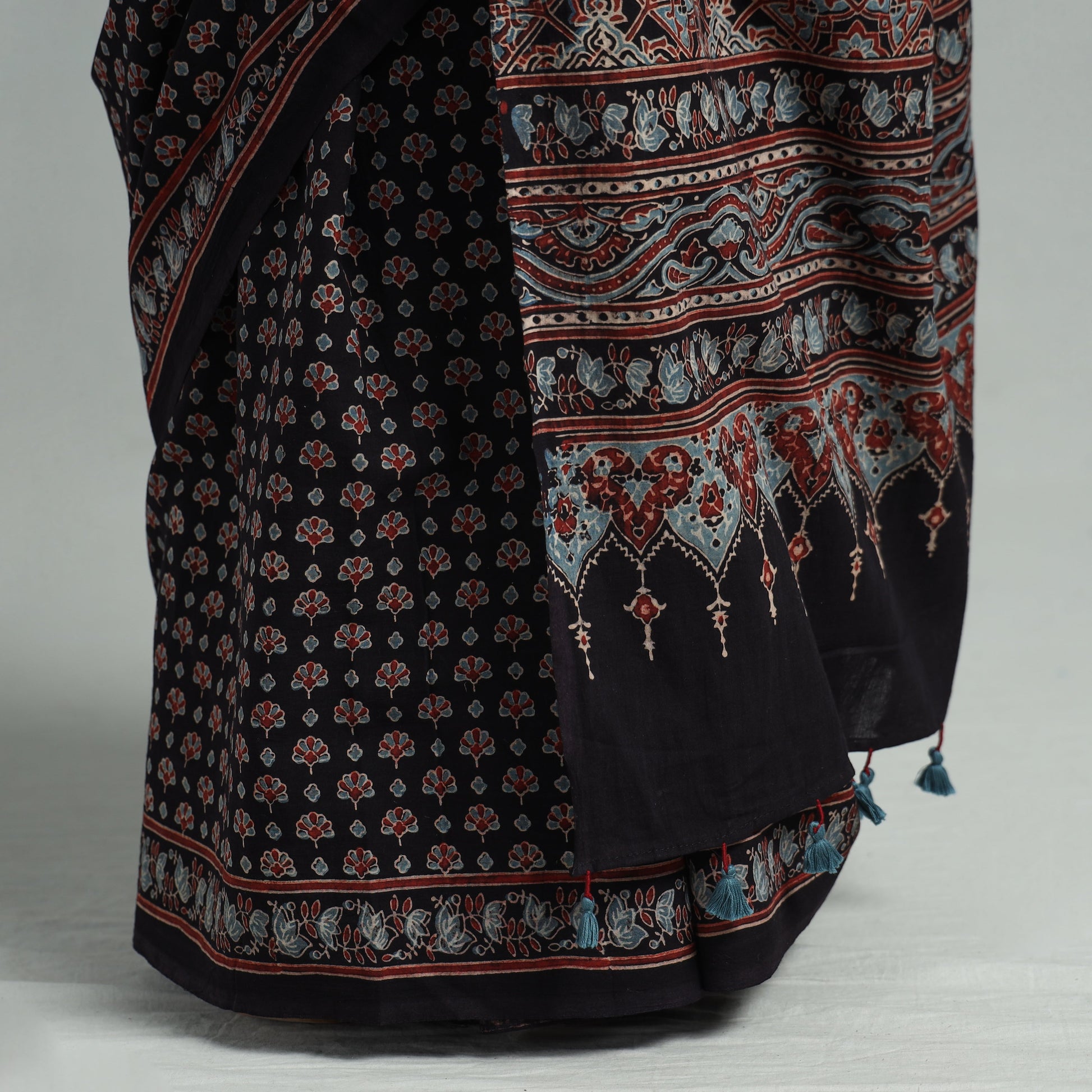 Black - Natural Dyed Block Print Mul Cotton Ajrakh Saree 02