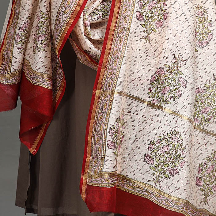 Beige - Handloom Chanderi Silk Sanganeri Print Dupatta 45