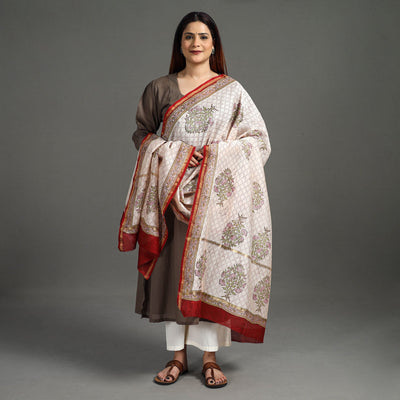 Beige - Handloom Chanderi Silk Sanganeri Print Dupatta 45