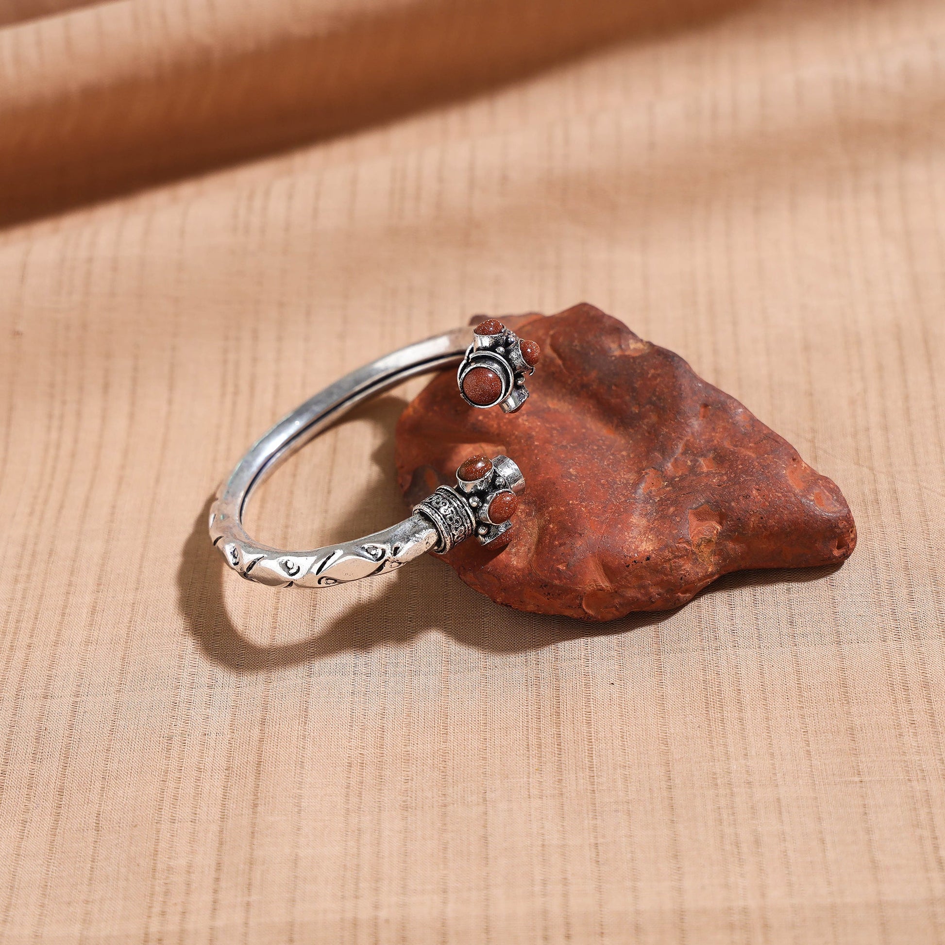 Antique Finish Oxidised German Silver Stone Bangle / Kada (Adjustable)