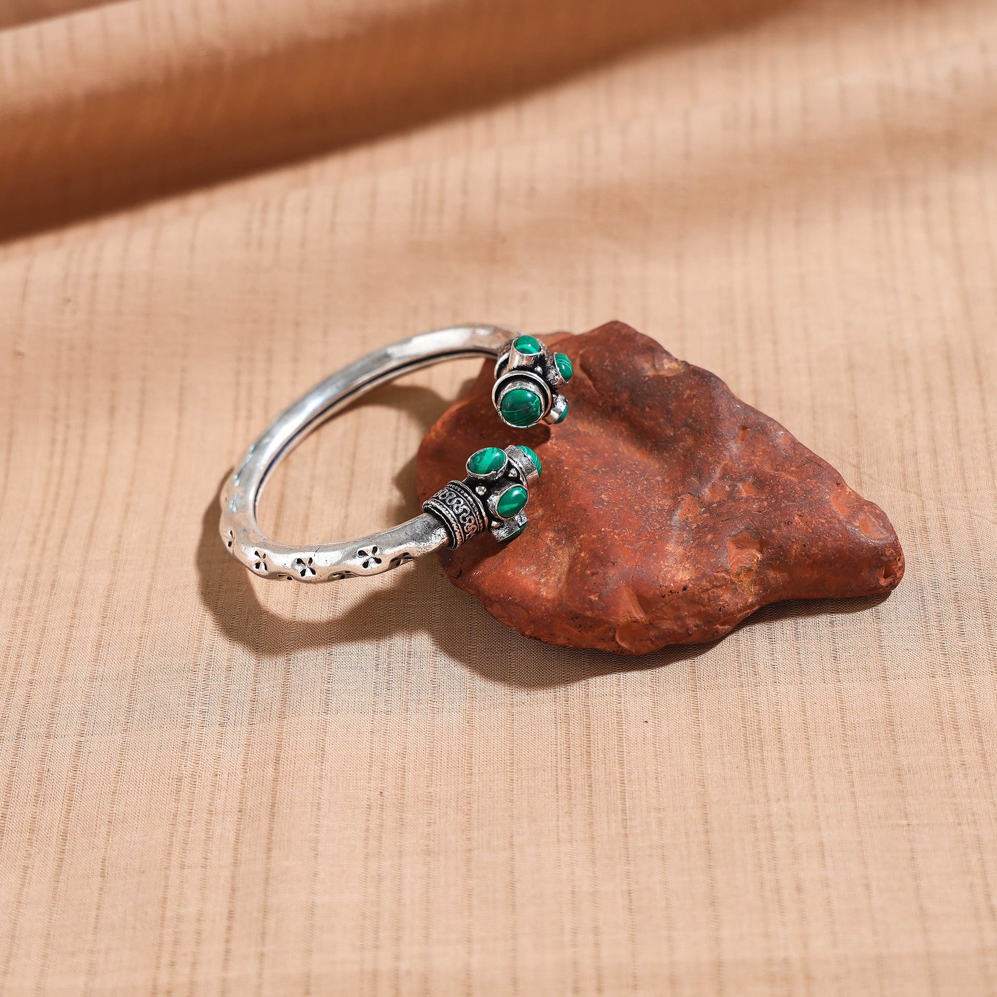 Antique Finish Oxidised German Silver Stone Bangle / Kada (Adjustable)