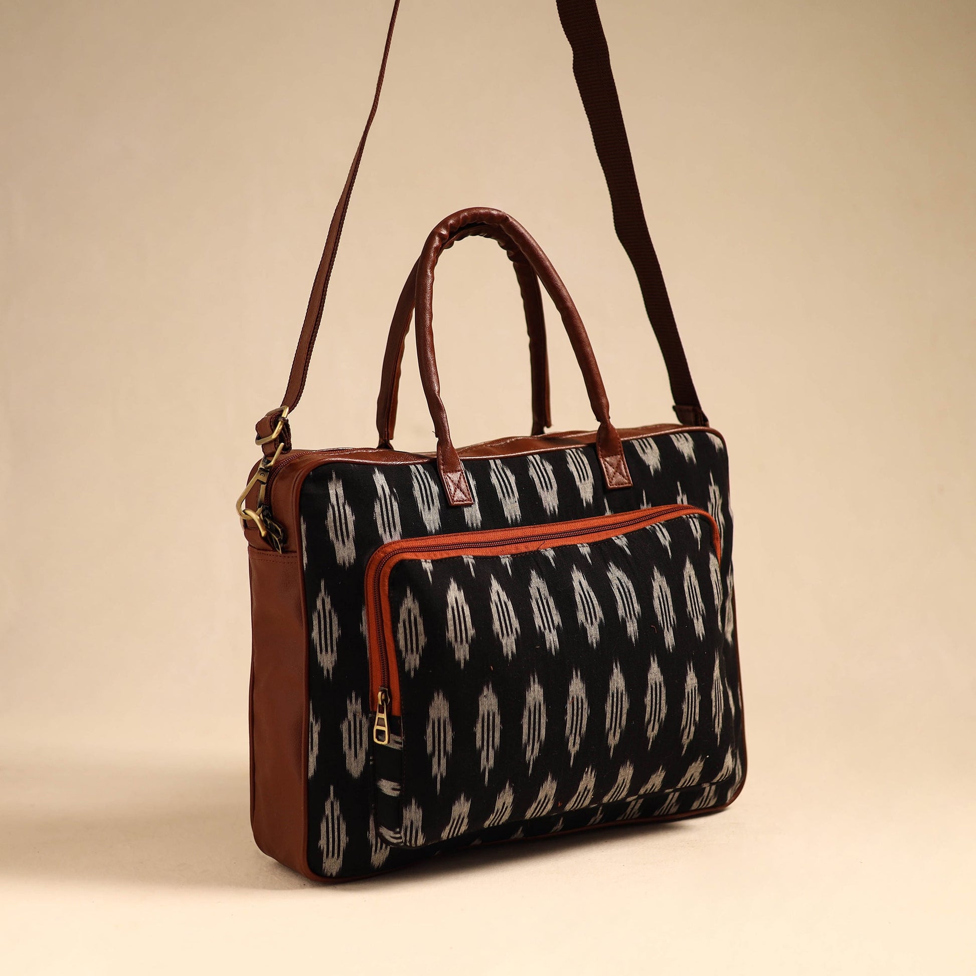 Black - Handmade Pochampally Ikat Laptop Bag 18