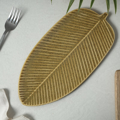 Brown - Ceramic Leaf Shape Platter