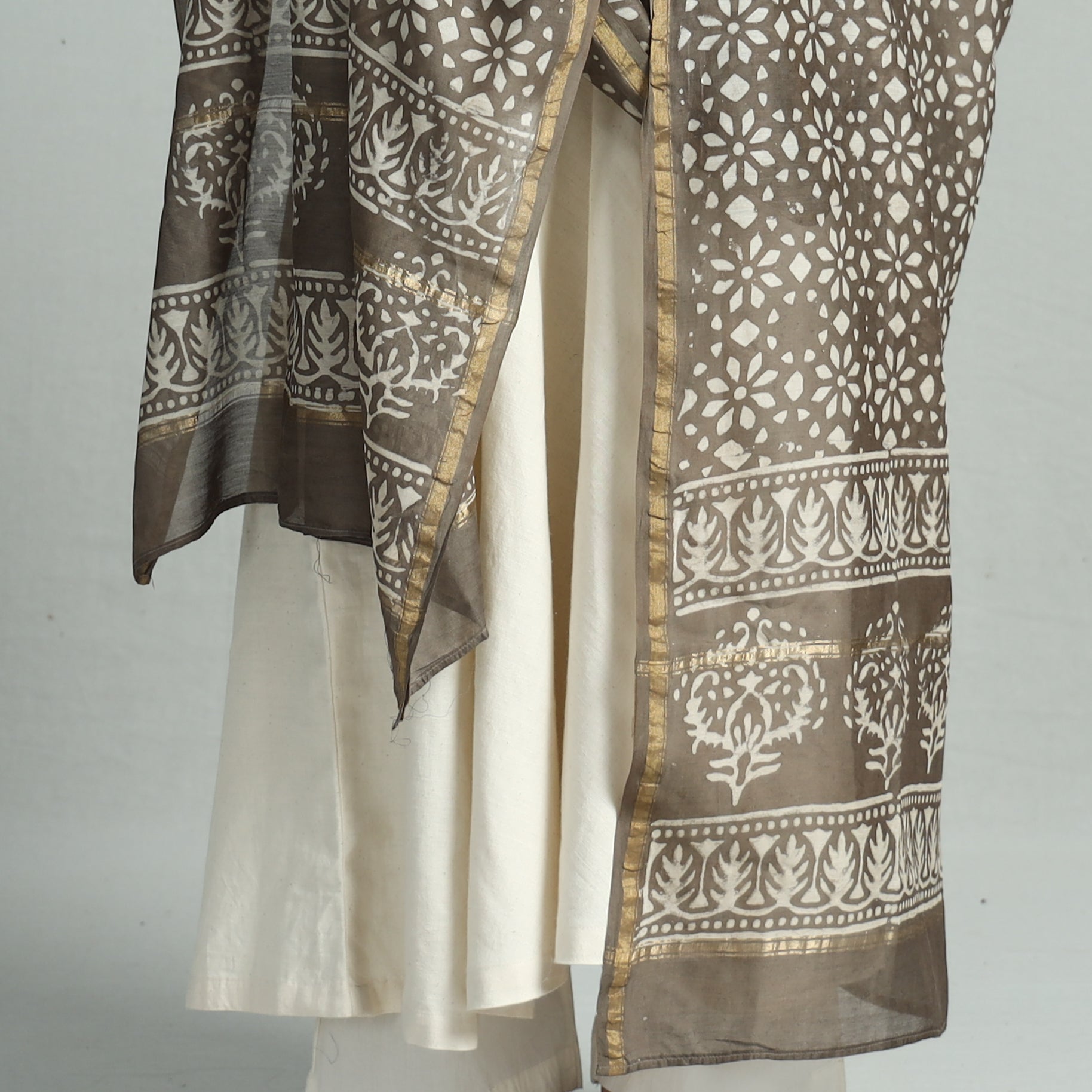 Brown - Pipad Block Printed Handloom Chanderi Silk Dupatta 76