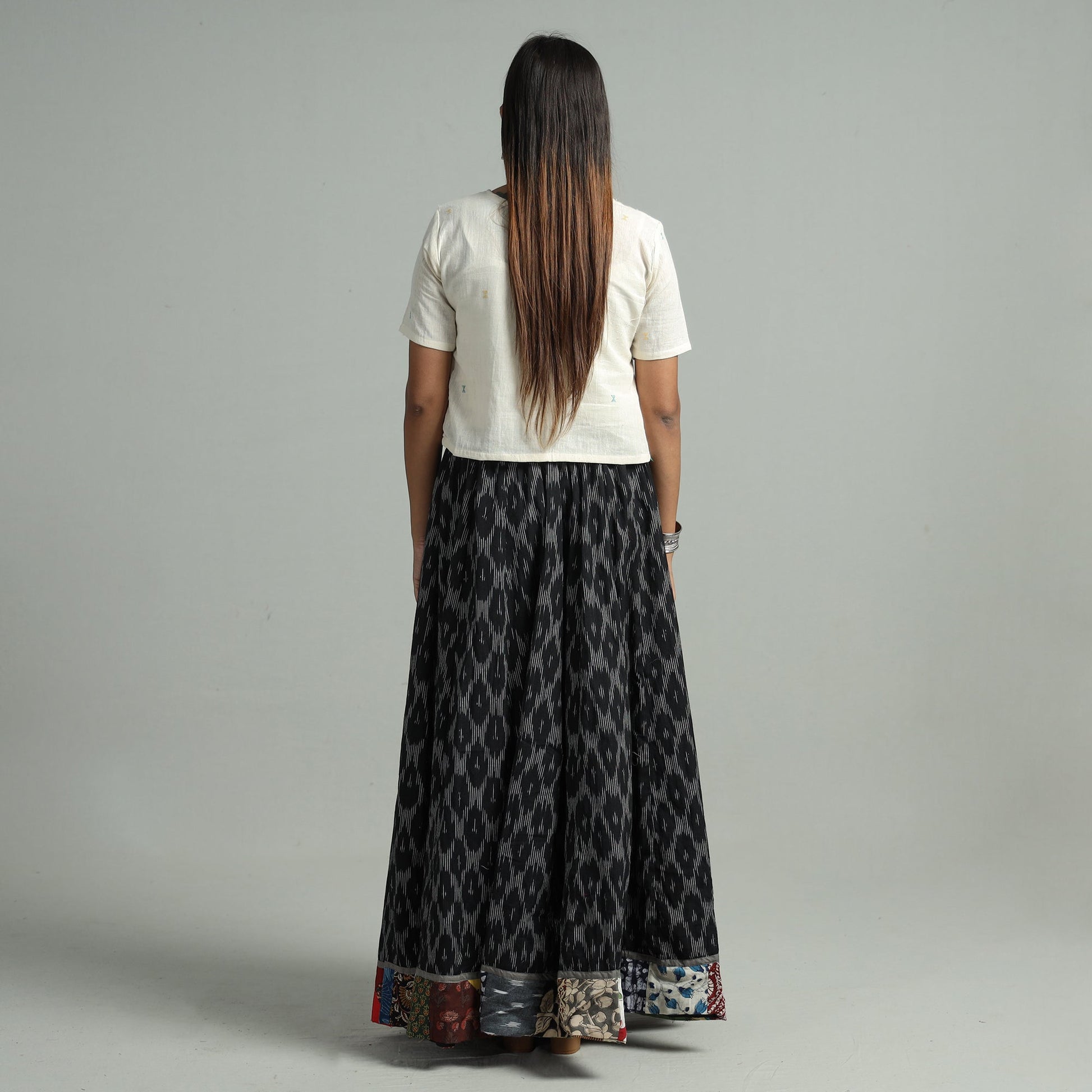 Black - 24 Kali Cotton Pochampally Ikat Skirt 05
