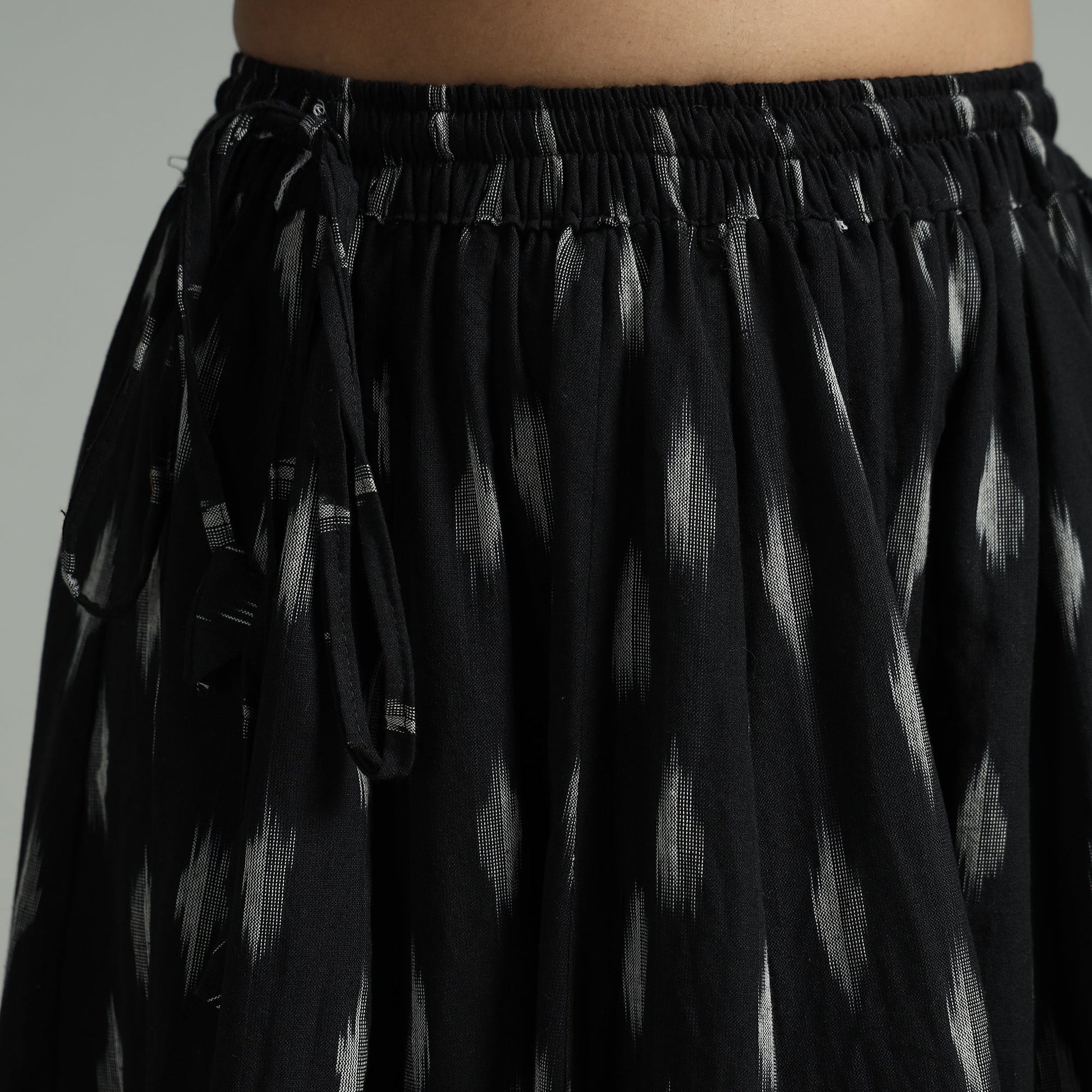 Black - 24 Kali Cotton Pochampally Ikat Skirt 06