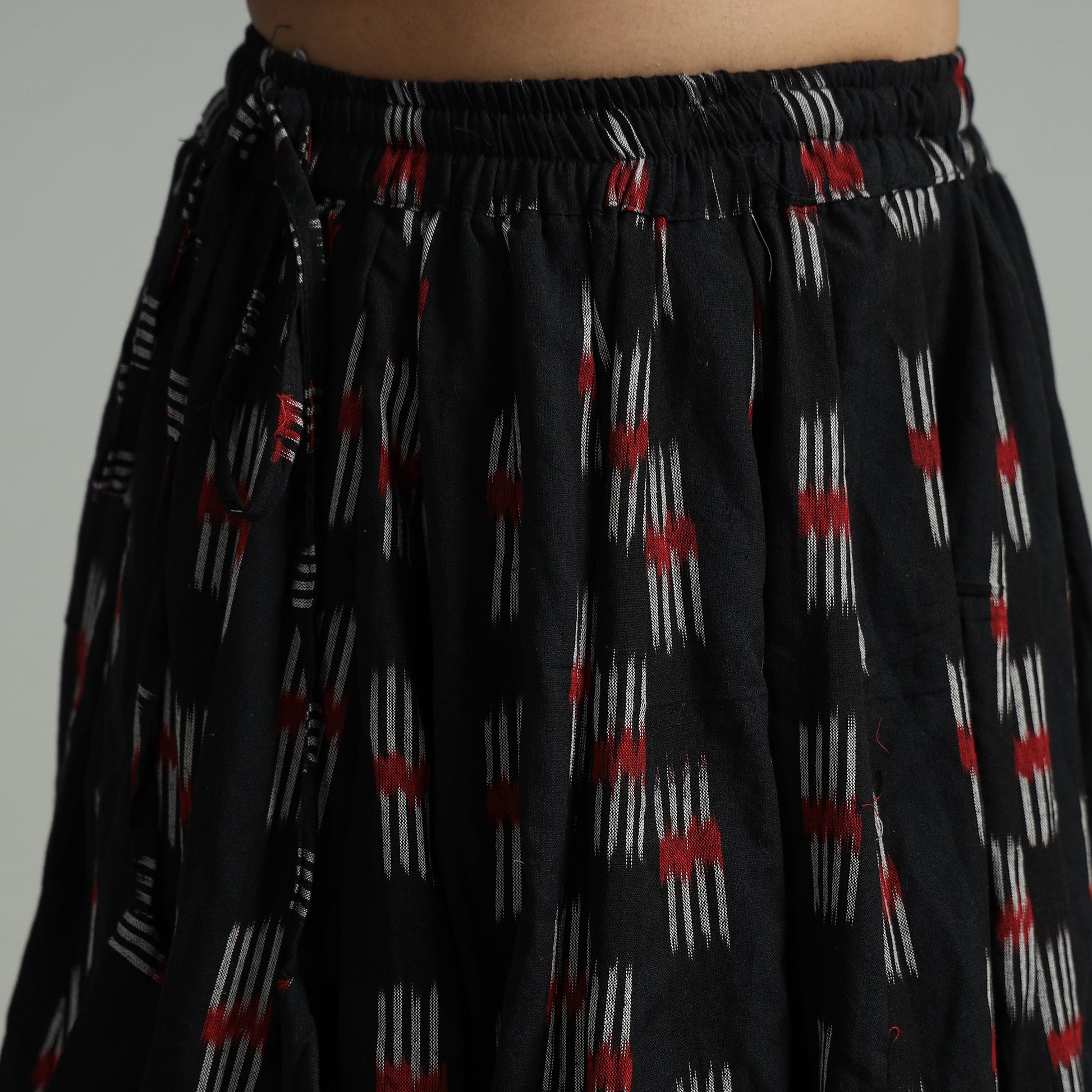 Black - 24 Kali Cotton Pochampally Ikat Skirt 07