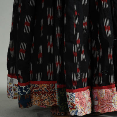 Black - 24 Kali Cotton Pochampally Ikat Skirt 07