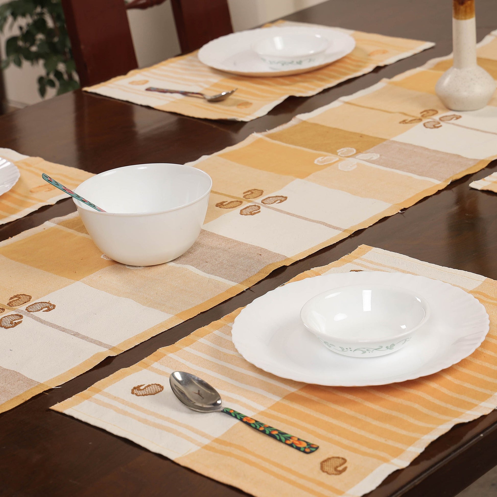 Beige - Assam Weave Dining Table Runner & Set of 4 Placemats in Handloom Cotton