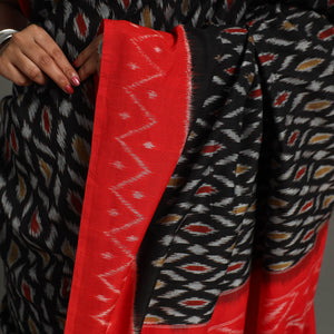 Black - Mercerised Cotton Handloom Pochampally Ikat Saree 31