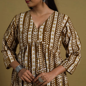 Brown - Flared Cotton Batik Print Dress 09