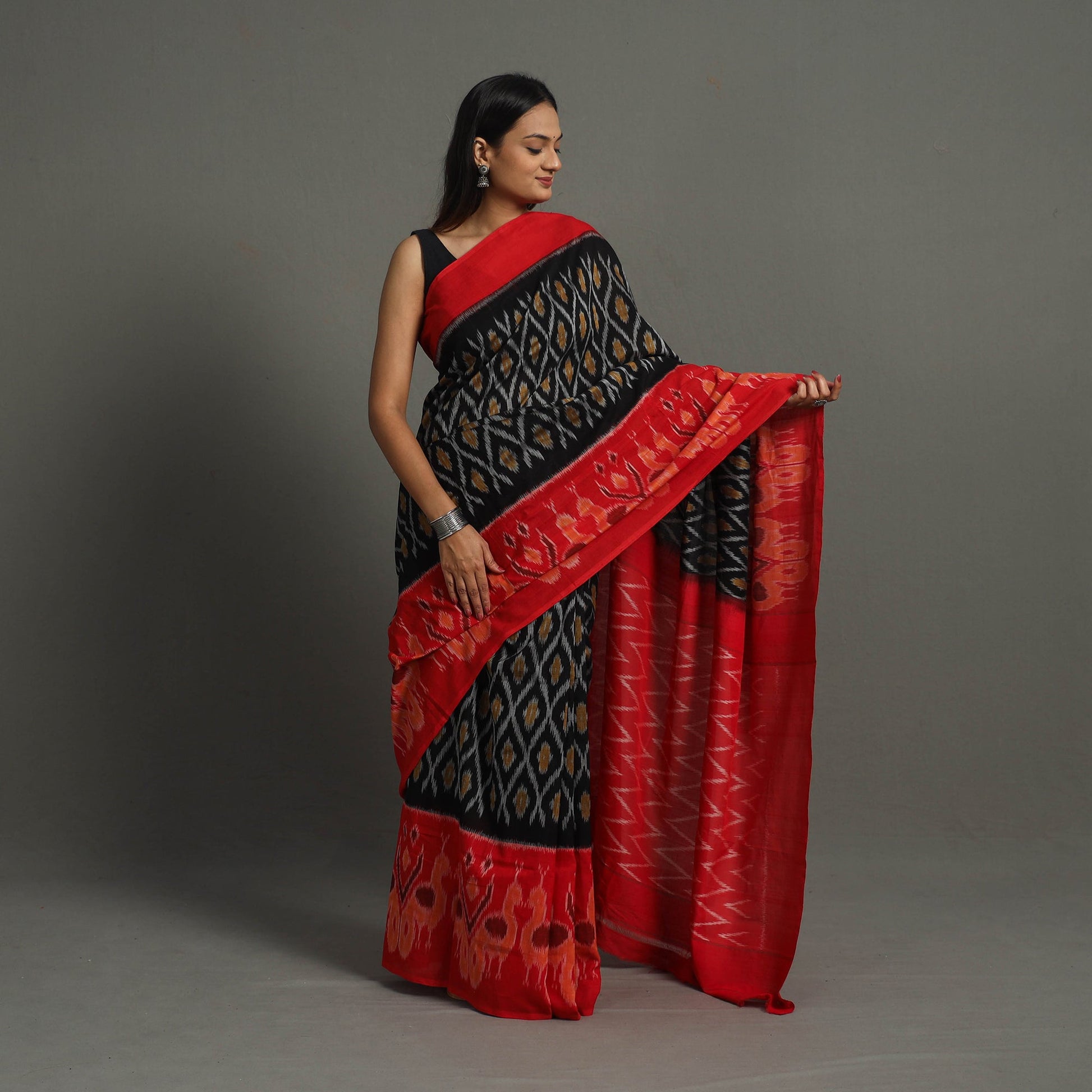 Black - Mercerised Cotton Handloom Pochampally Ikat Saree 52