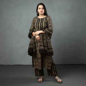 Black - Cotton Hand Batik Print Kurta Set 13