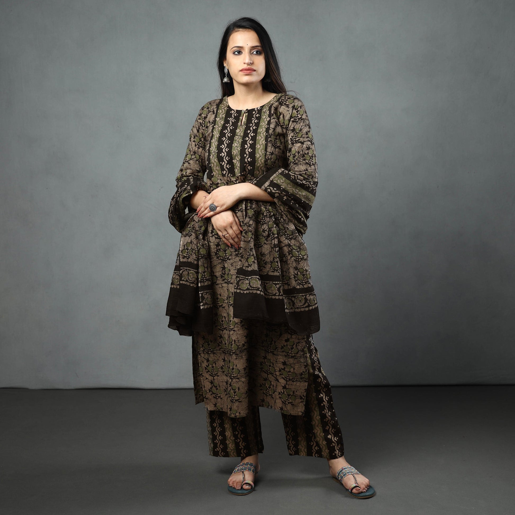 Black - Cotton Hand Batik Print Kurta Set 13