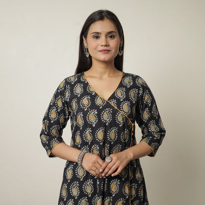 Black - Hand Batik Printed Cotton A-Line Kurta 03