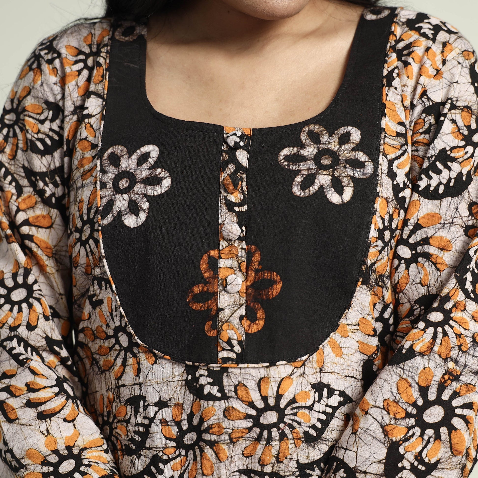 Beige - Cotton Hand Batik Print Kurta Set 12