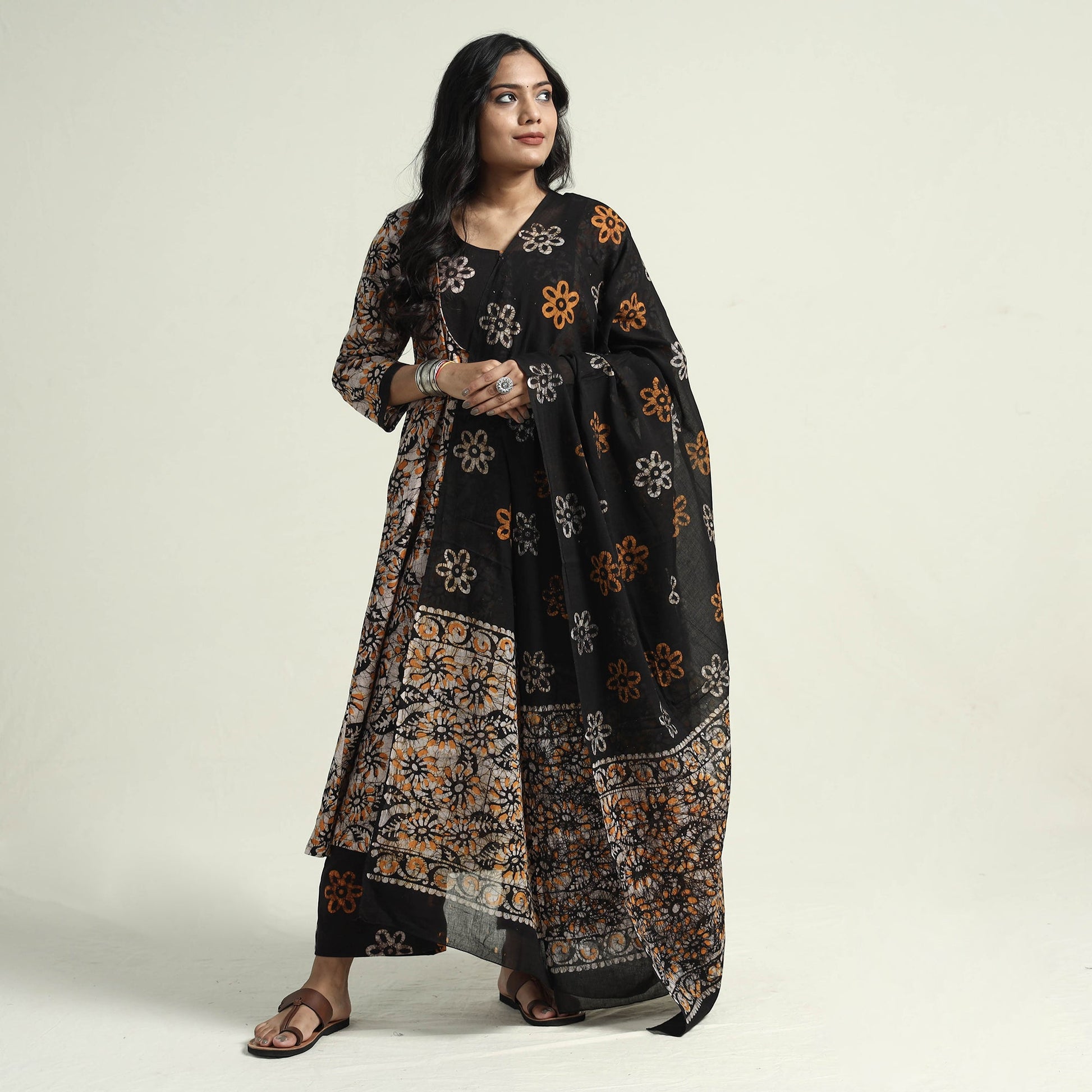 Beige - Cotton Hand Batik Print Kurta Set 12