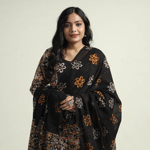 Beige - Cotton Hand Batik Print Kurta Set 12