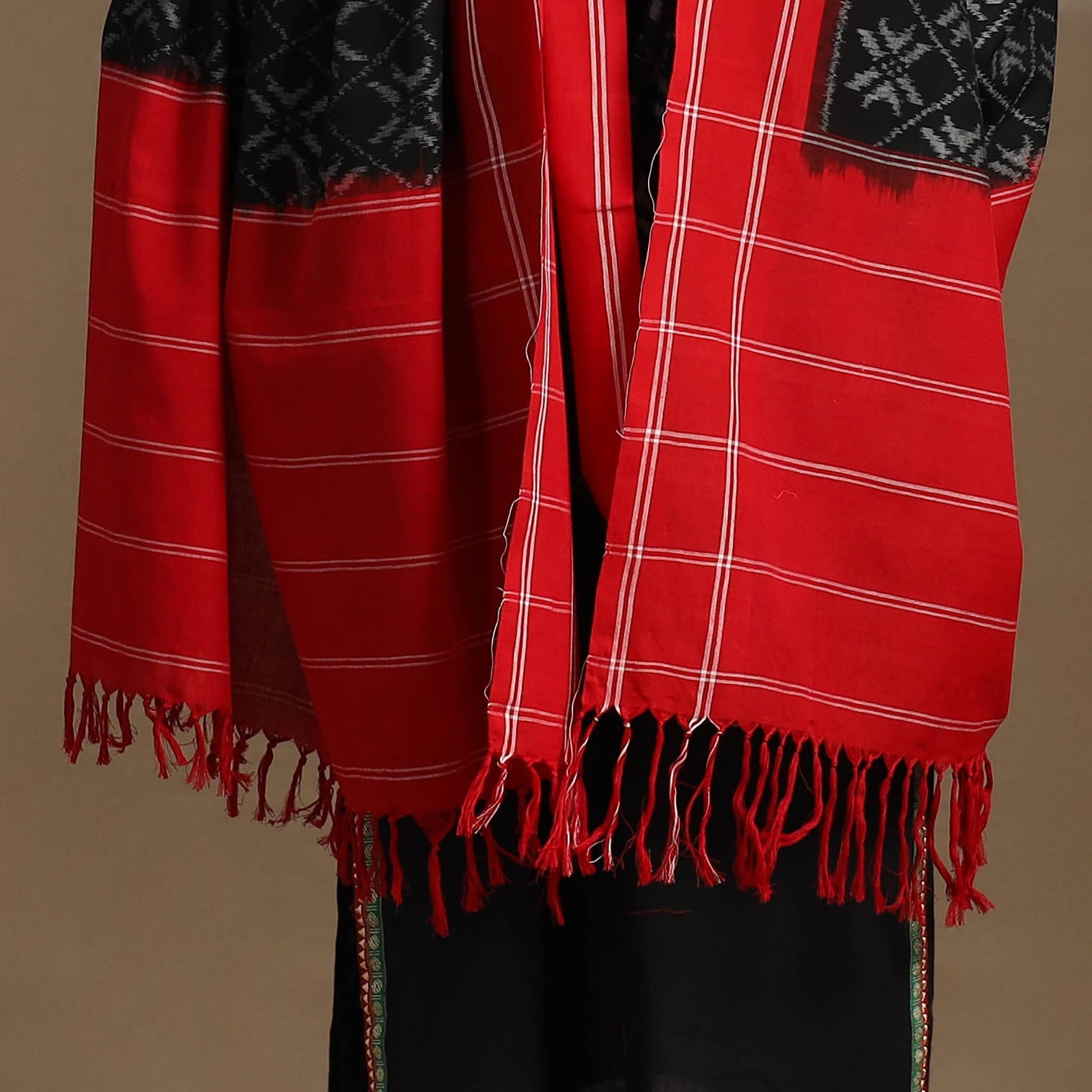 Black - Handloom Cotton Pochampally Ikat Dupatta 14