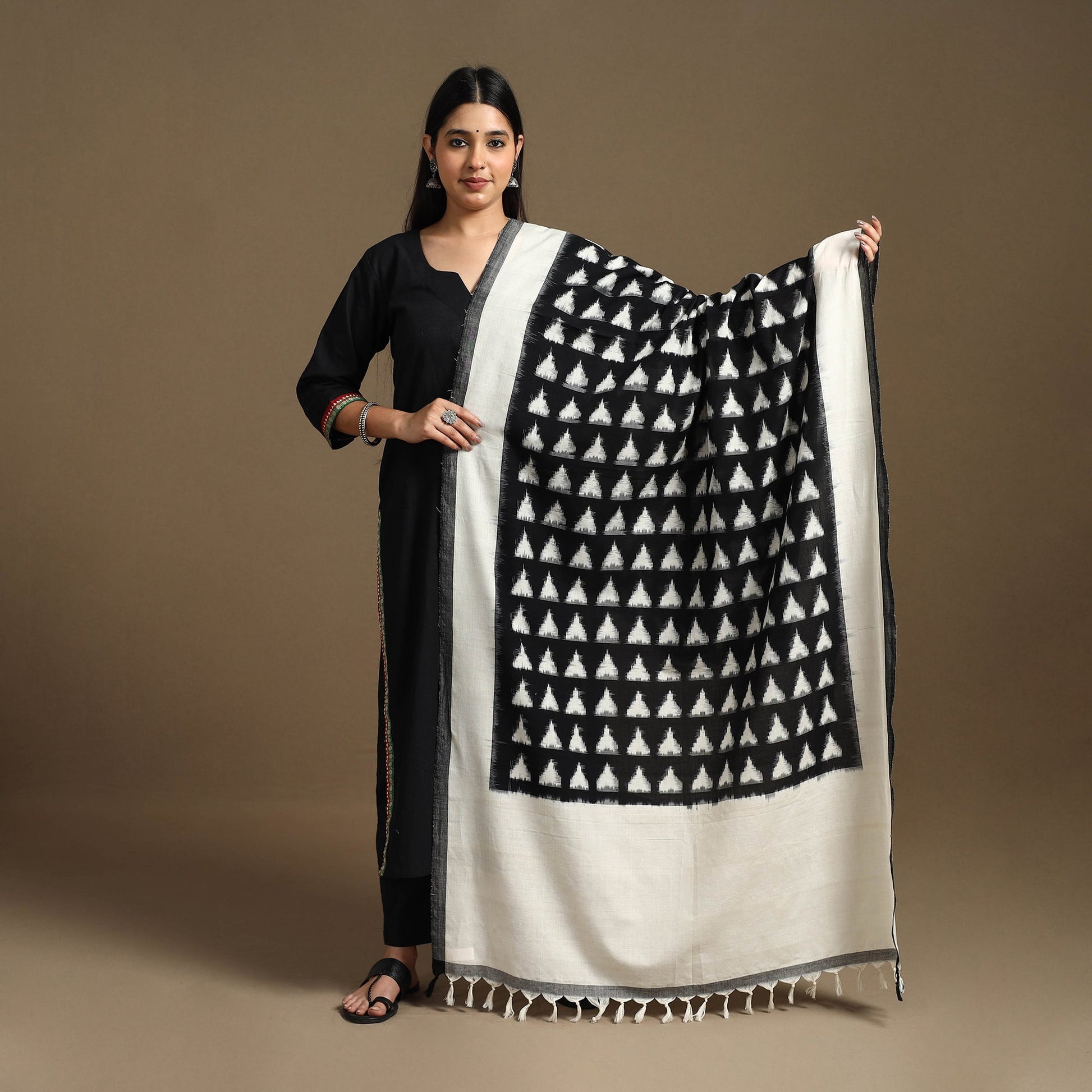 Black - Handloom Cotton Pochampally Ikat Dupatta 17