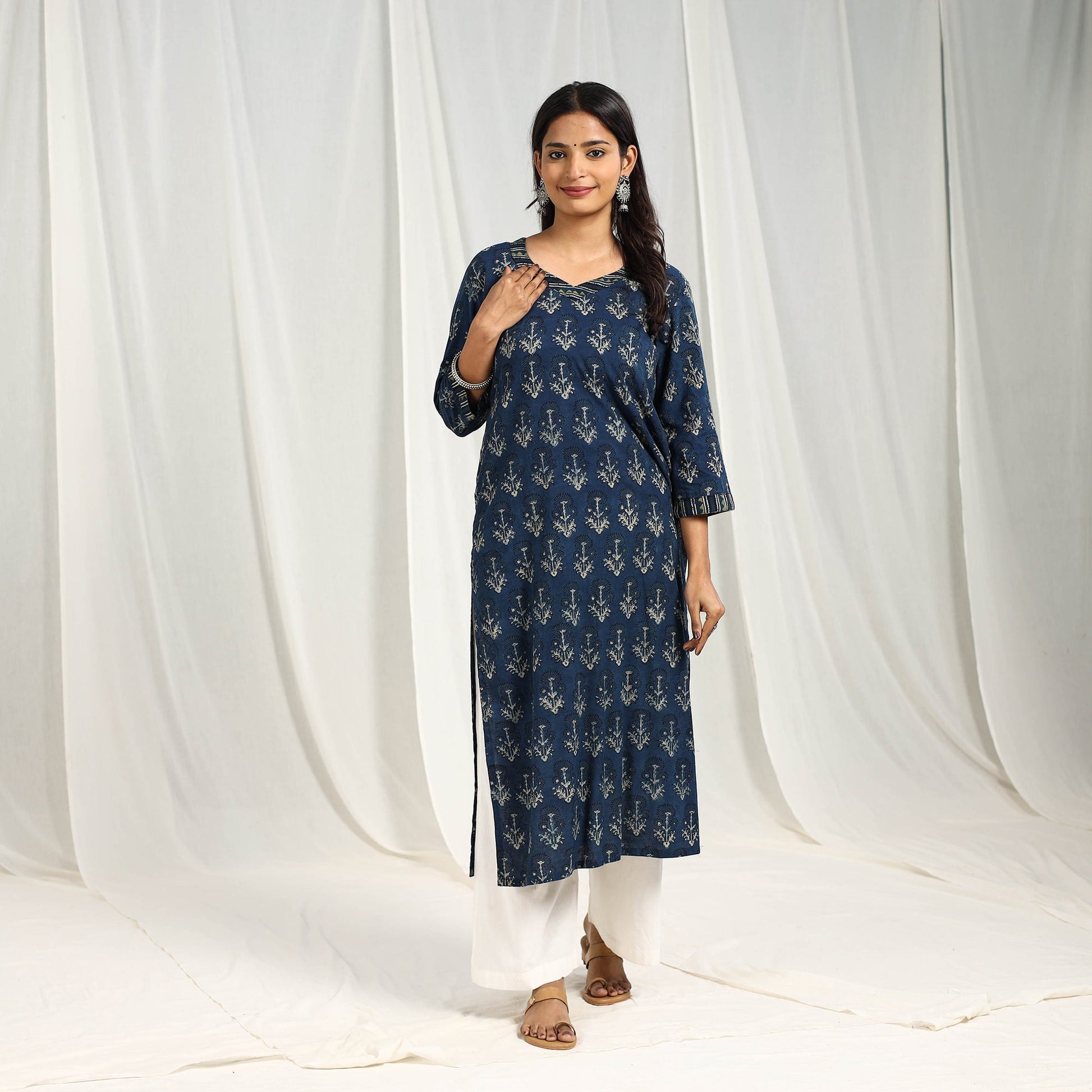 Blue - Block Printed Cotton Straight Ajrakh Kurta 02