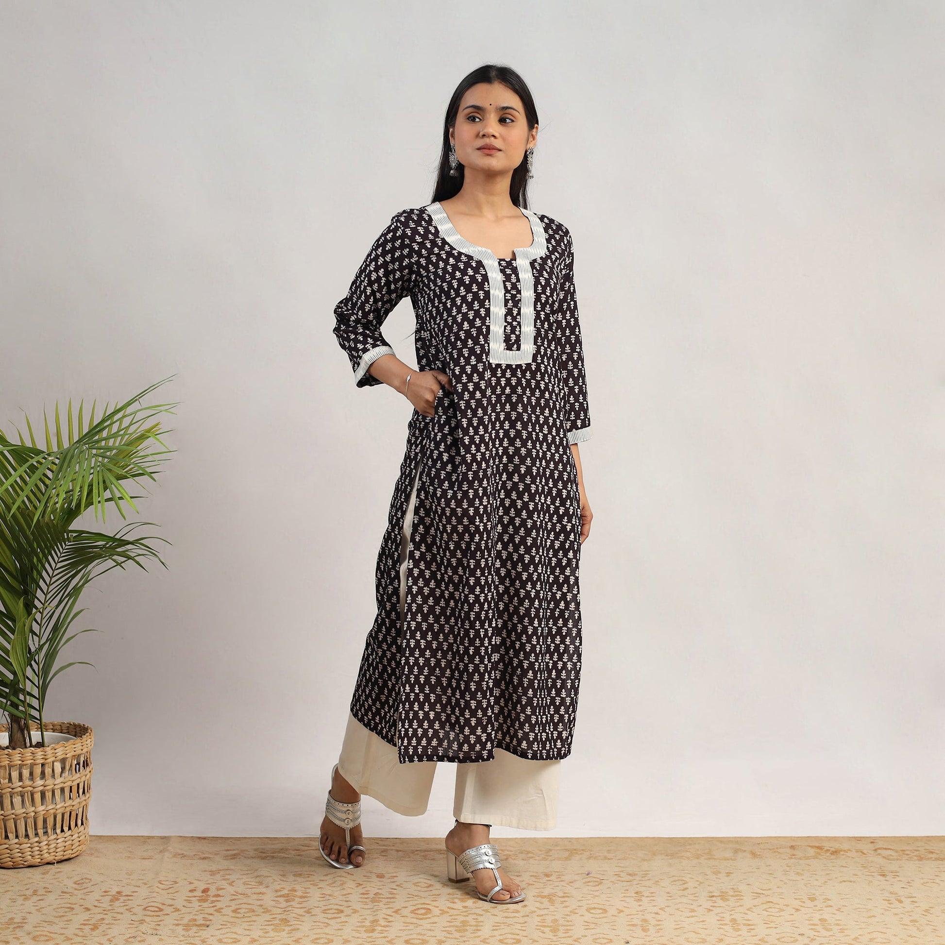 Black - Block Print Mul Cotton Straight Bagh Kurta 10