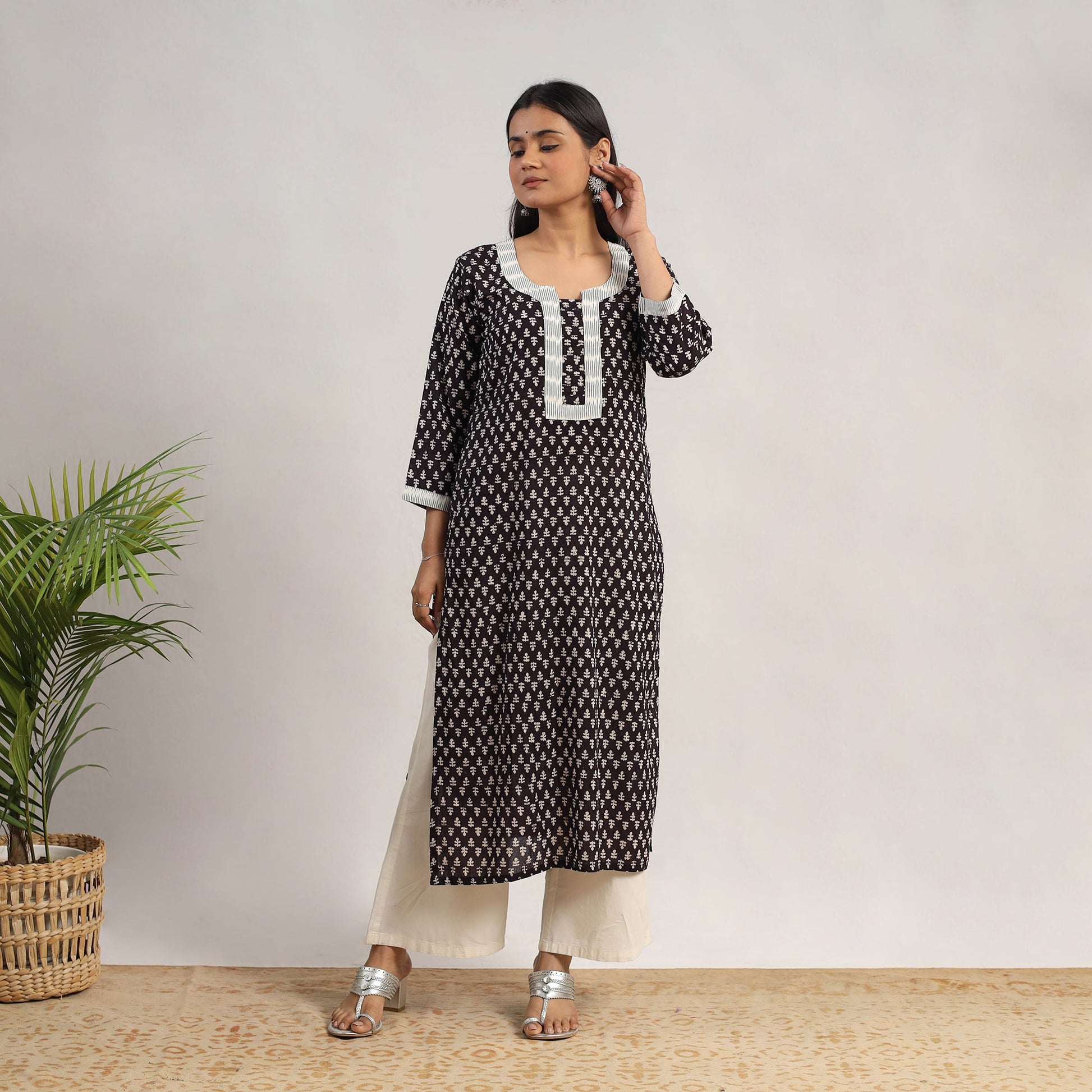 Black - Block Print Mul Cotton Straight Bagh Kurta 10