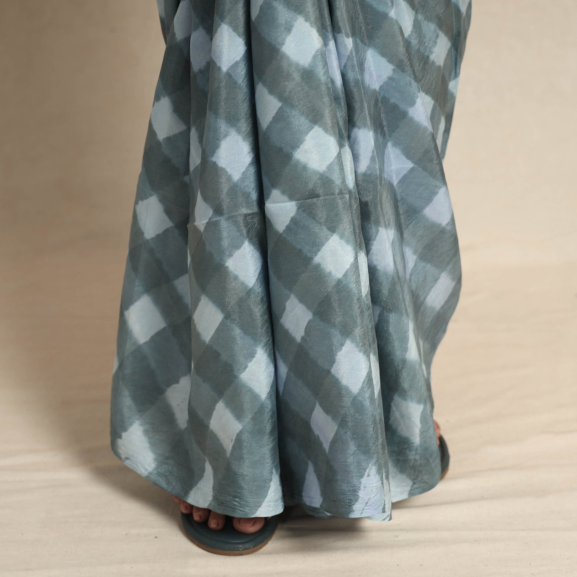 Grey - Leheriya Tie-Dye Mulberry Silk Handloom Saree