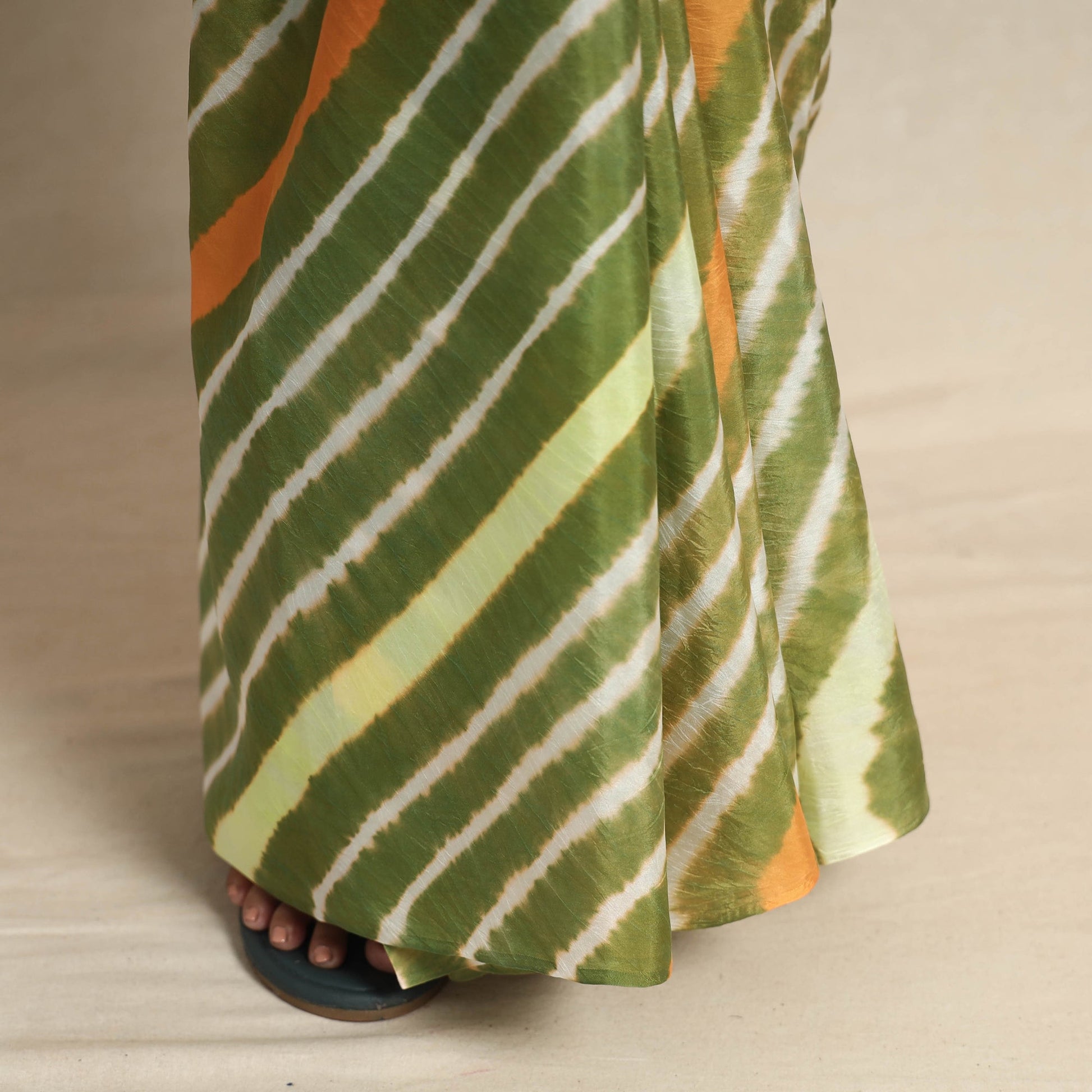 Green - Leheriya Tie-Dye Mulberry Silk Handloom Saree