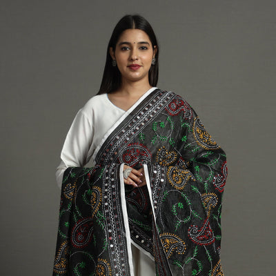 Black - Ranihati Chanderi Silk Chapa Work Phulkari Embroidery Dupatta 72