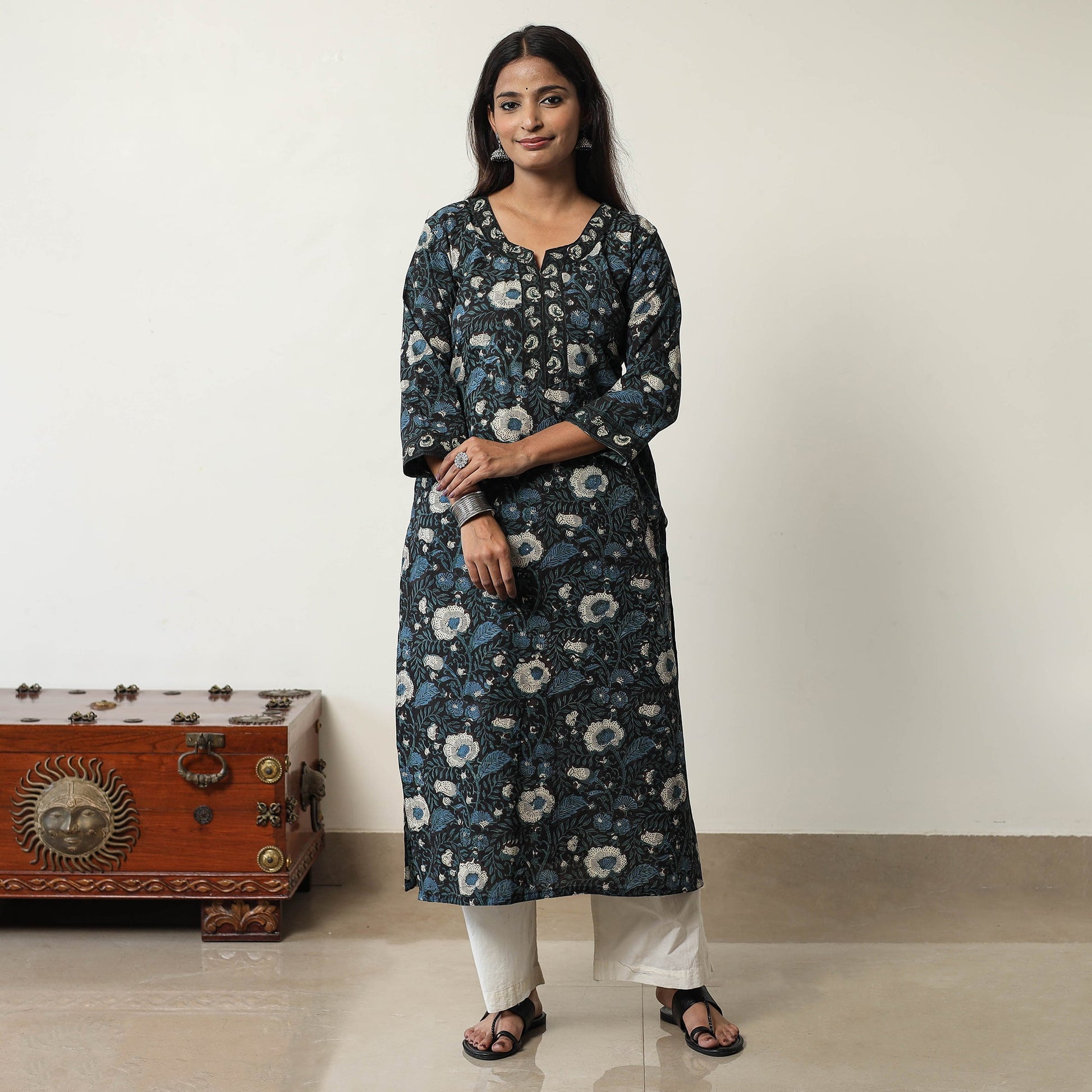 Black - Jahota Block Printed Cotton Straight Kurta 13