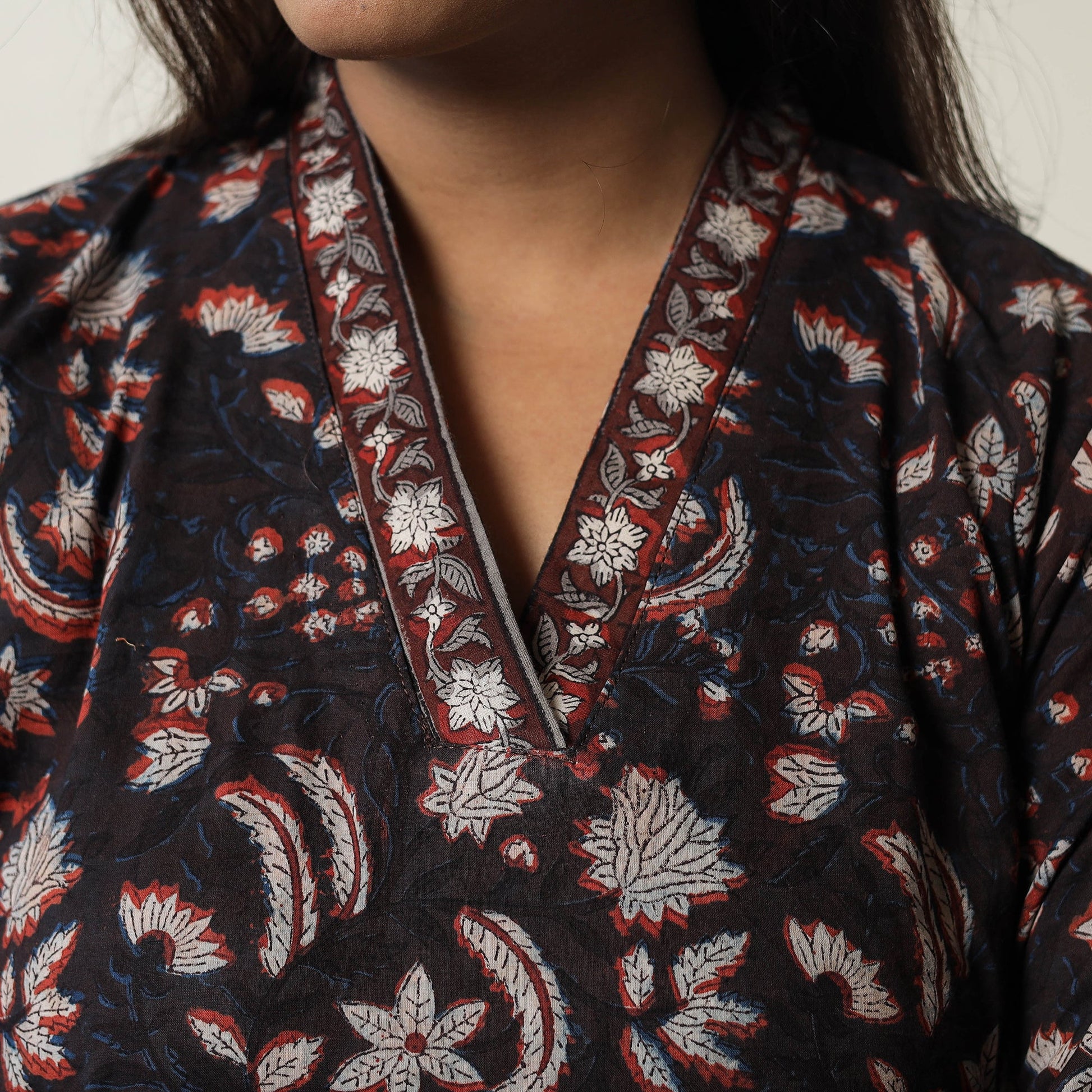 Black - Jahota Block Printed Cotton Straight Kurta 02