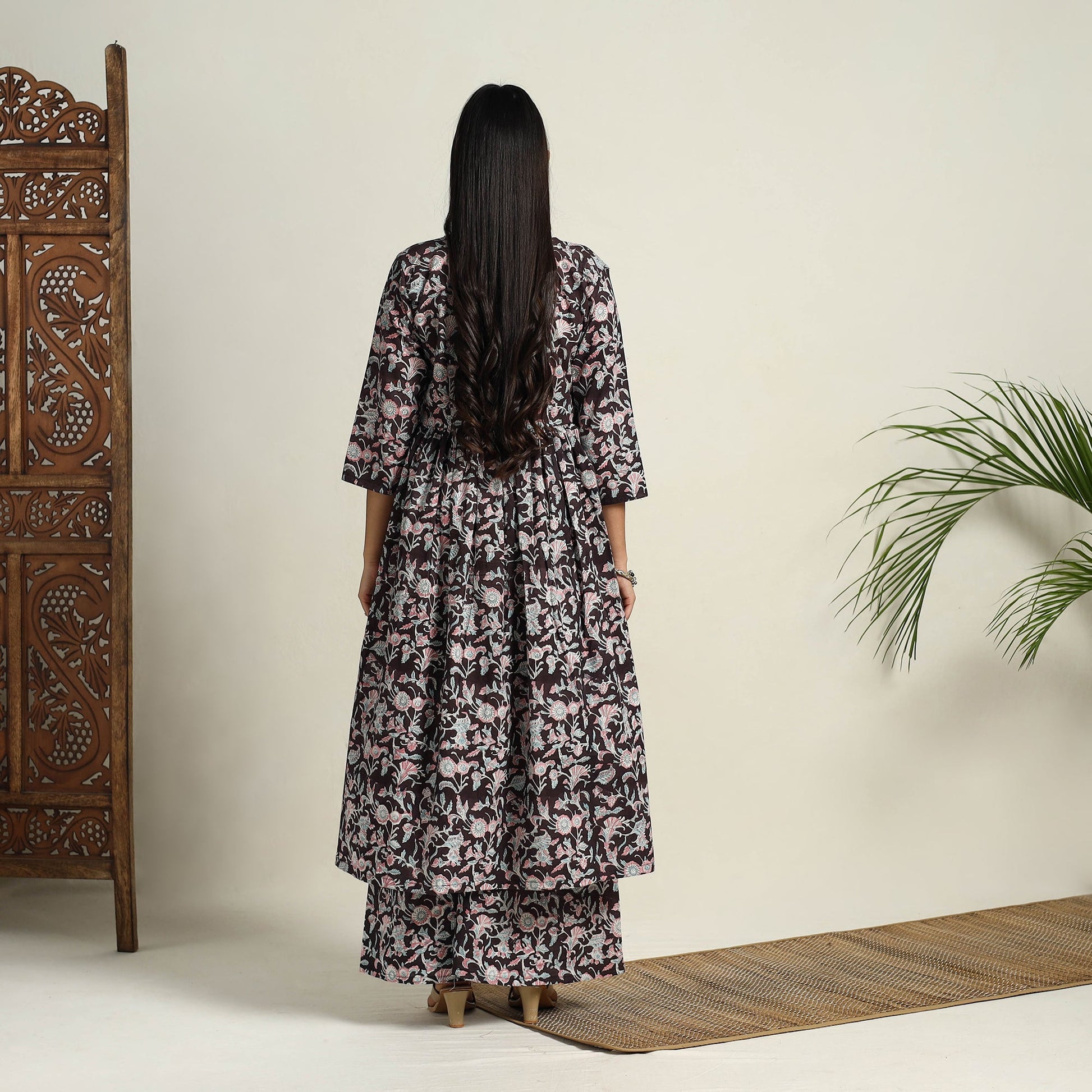 Black - Block Print Cotton Flared Sanganeri Kurta Set 06