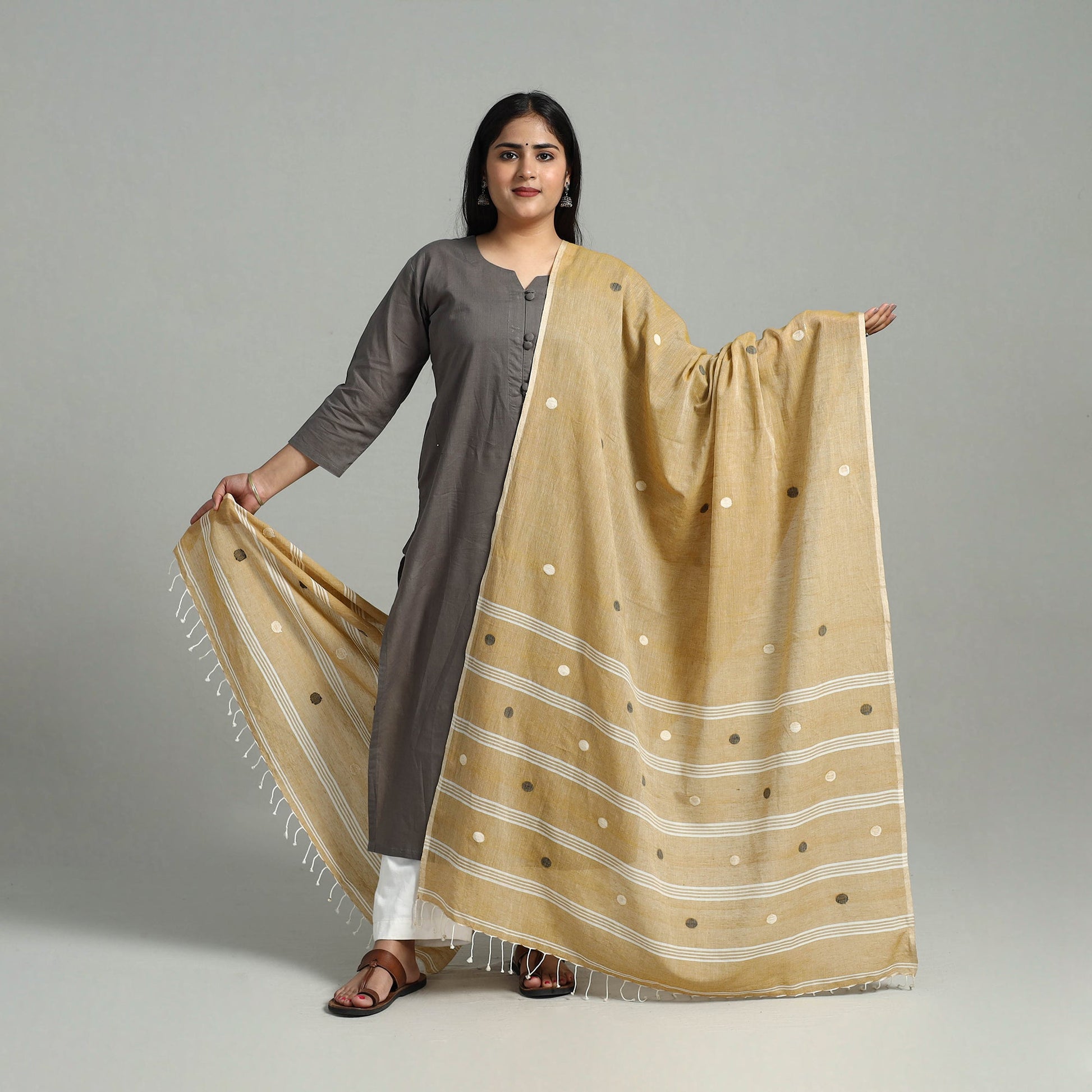 Beige - Handloom Cotton Burdwan Jamdani Dupatta 01