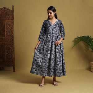 Blue - Flared Cotton Batik Print Dress 04