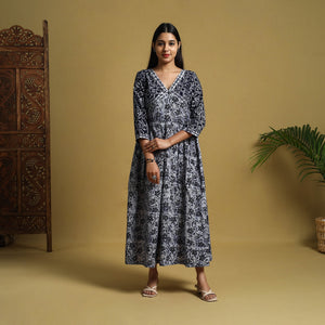 Blue - Flared Cotton Batik Print Dress 04