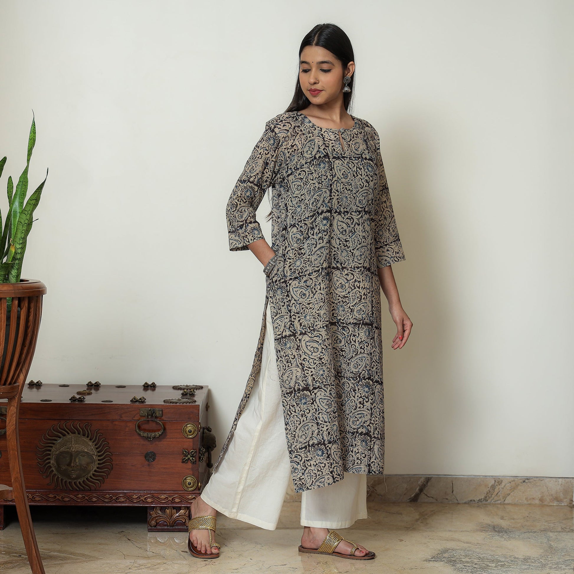 Beige & Black - Kalamkari Hand Block Printed Mul Cotton Straight Kurta 09