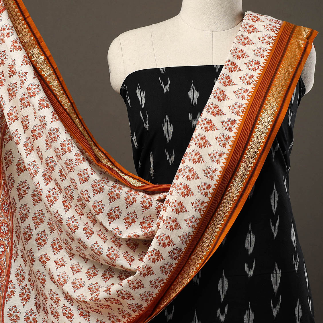 Black - 2pc Cotton Pochampally Ikat Kurta with Sanganeri Dupatta 28