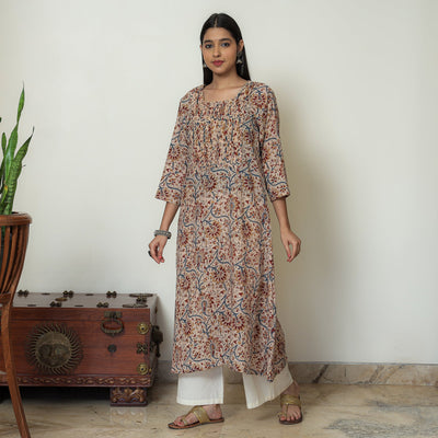 Beige - Kalamkari Hand Block Printed Mul Cotton Pintuck A-Line Kurta 02
