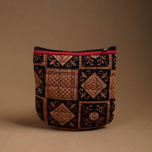 Black - Handmade Quilted Cotton Utility Pouch 08