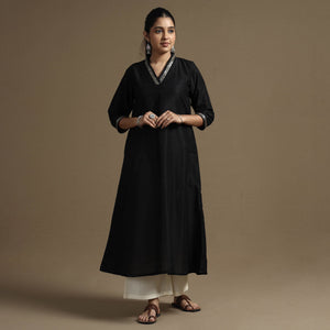 Black - Plain Solid Slub Silk A-Line Kurta with Beadwork Hand Embroidery Lace