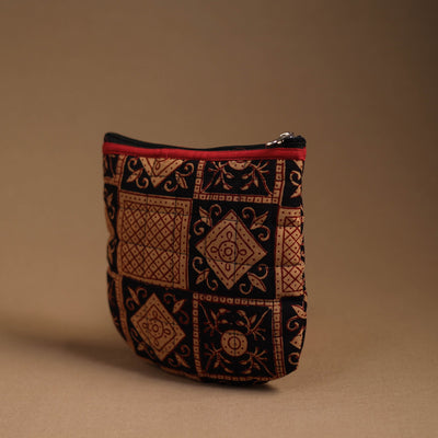 Black - Handmade Quilted Cotton Utility Pouch 08