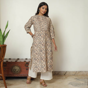 Beige - Pedana Kalamkari Hand Block Printed Cotton Pintuck Straight Kurta 08
